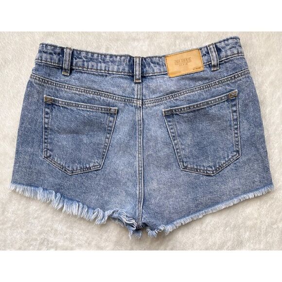 Zara TRF Vintage Collection Denim Cuttoff Distressed Raw Hem Jean Shorts - Picture 11 of 14